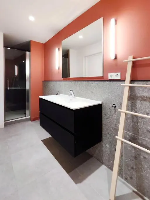 Moderno Apartamento En Terrassa Centro