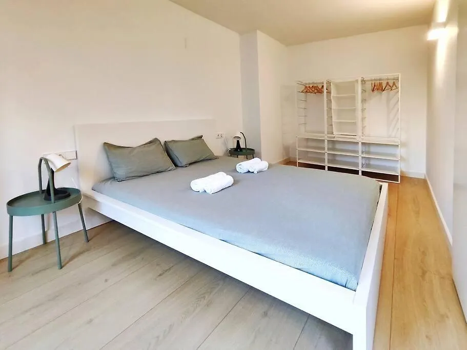Apartment Moderno Apartamento En Terrassa Centro Spain